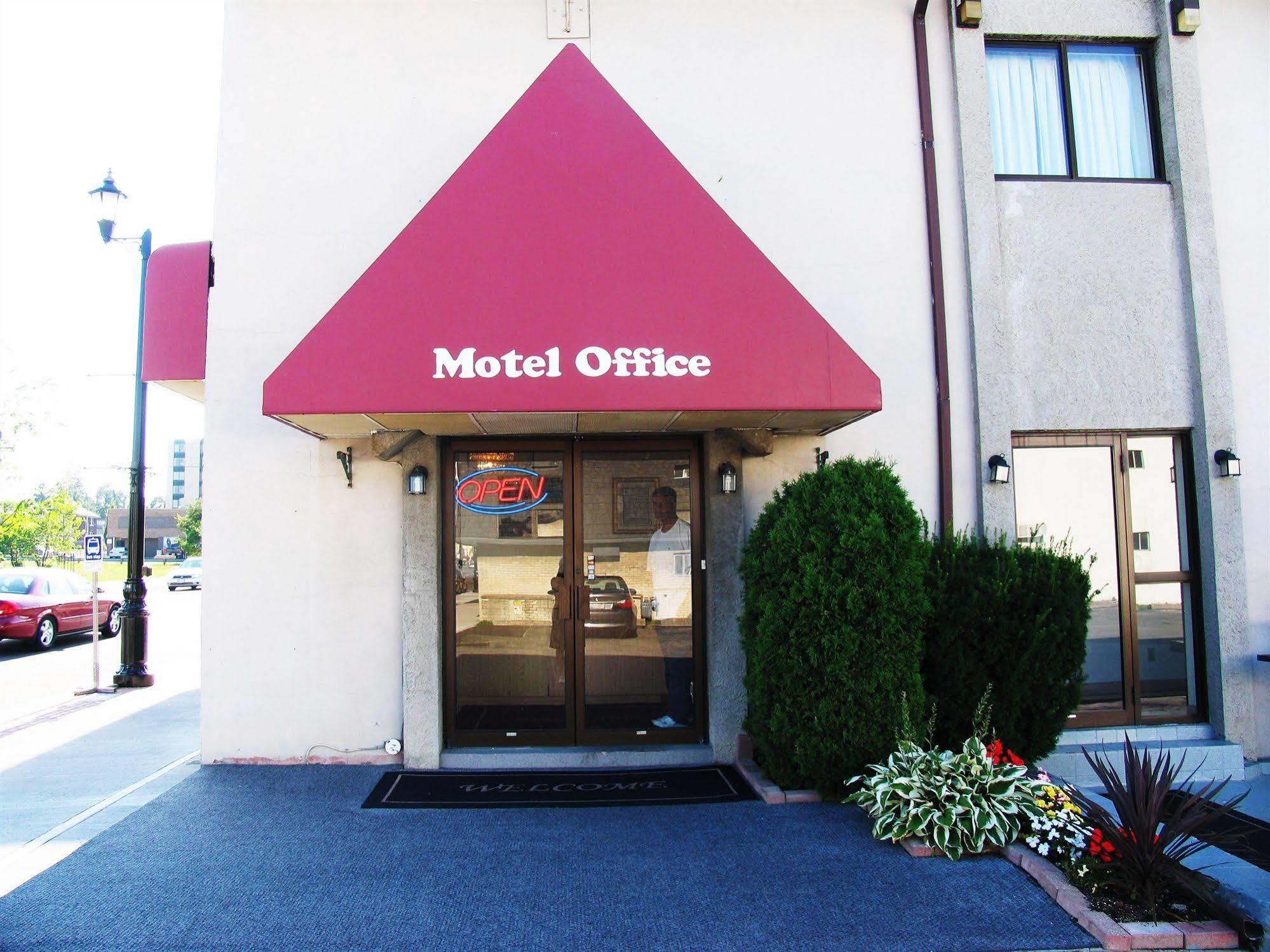 Motel 6 Niagara Falls, On Near The Falls Exterior foto
